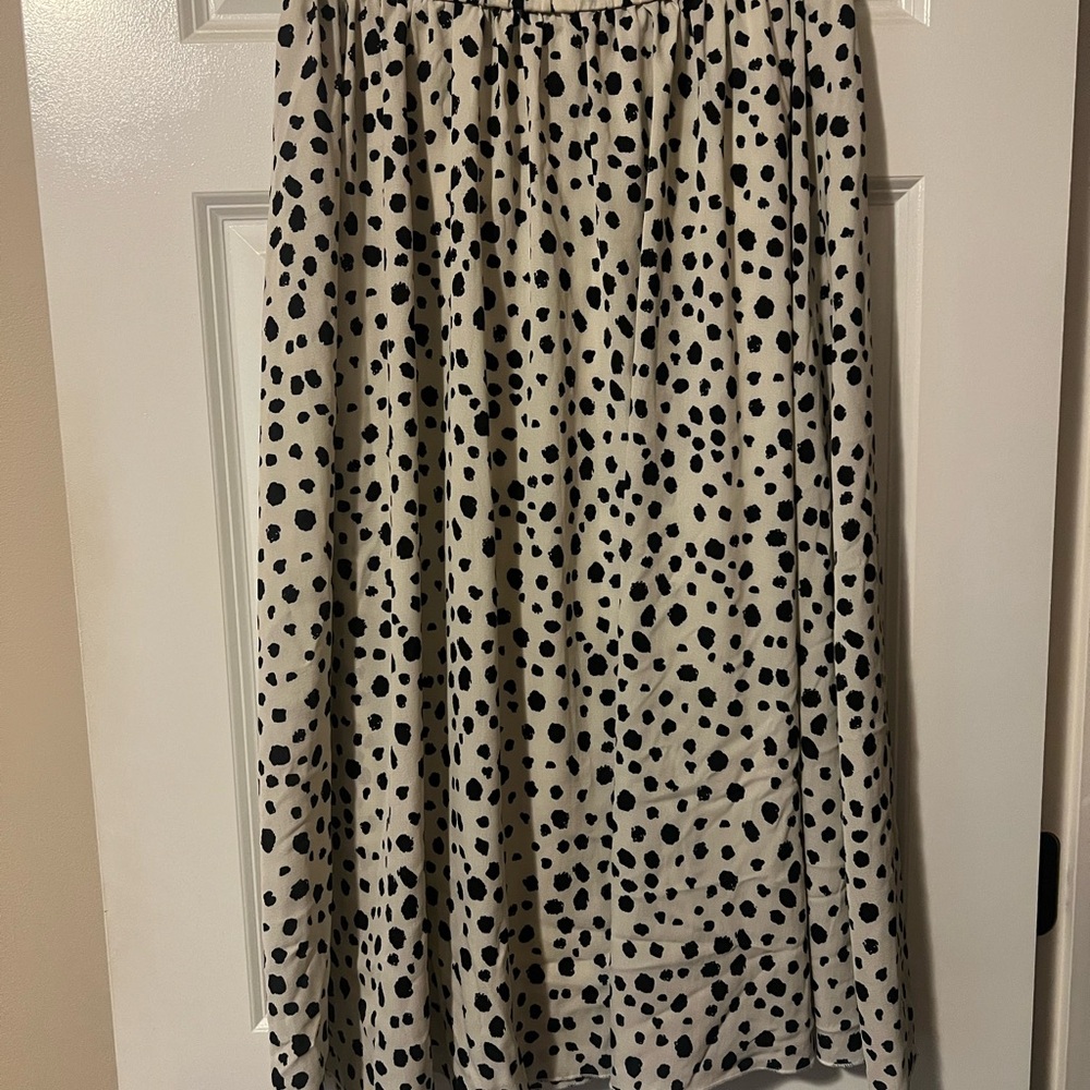 SHEIN Black and White Pleated A-Line Midi Skirt